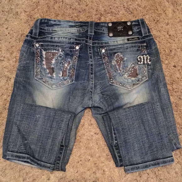 Miss Me—Signature Skinny Jean - Picture 2 of 7